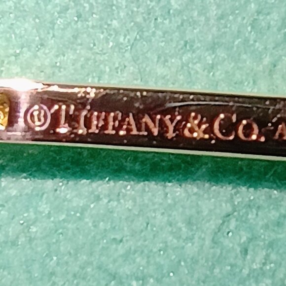 Tiffany & Co. 18K Rose Gold DIamonds Fleur de Lis Key Pendant - Picture 9 of 13